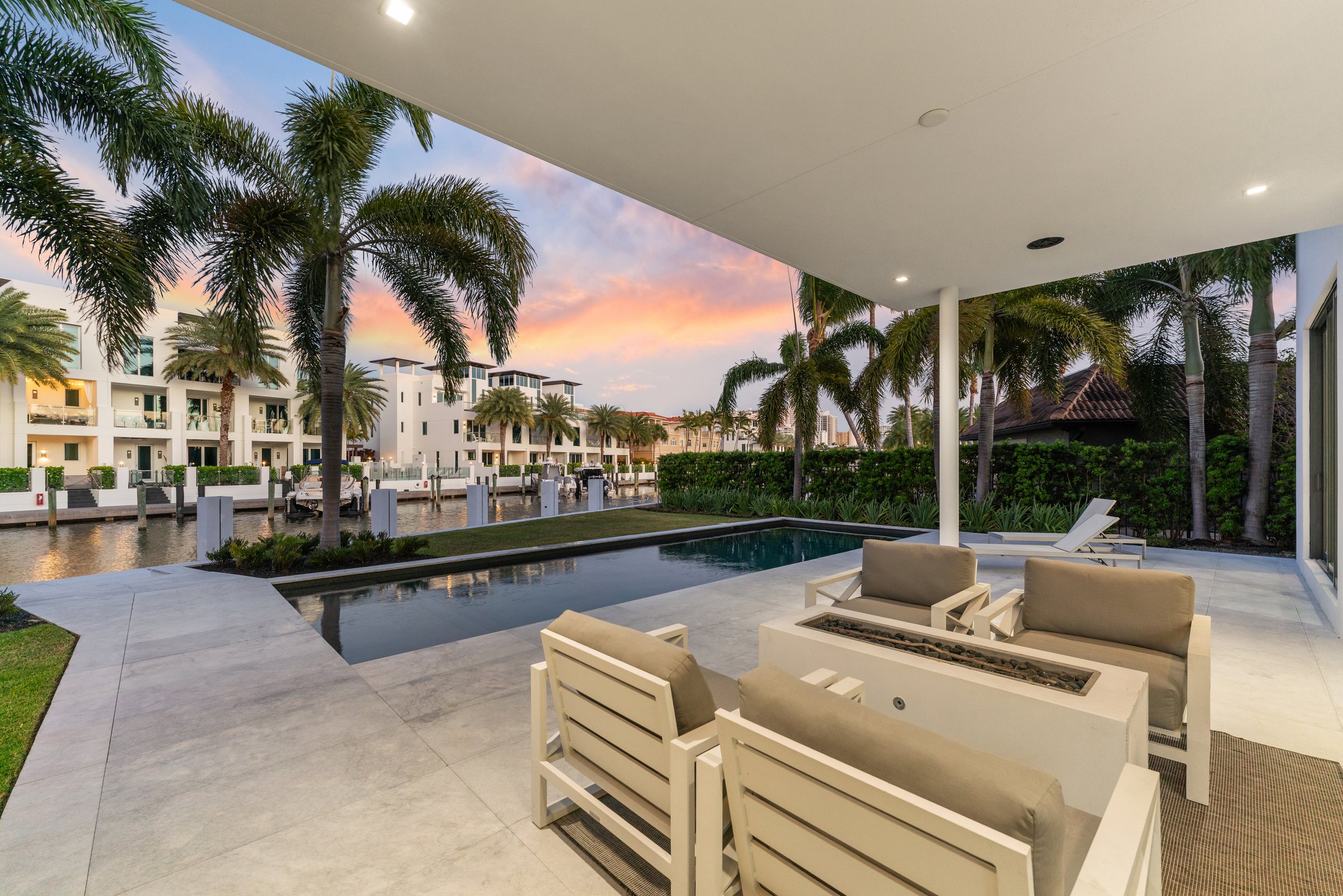Pool Terrace at Casa Aqua, 4232 E Tradewinds Ave, Lauderdale-by-the-Sea