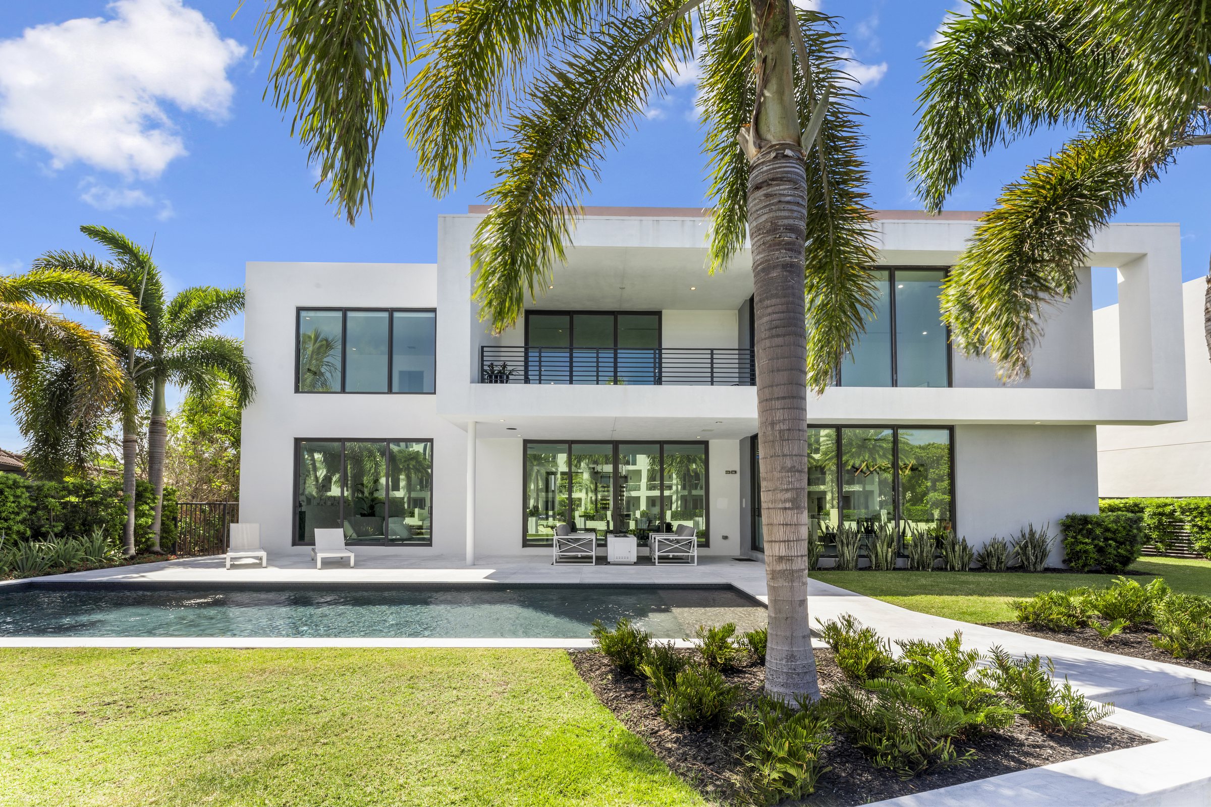Private Dock at Casa Aqua, 4232 E Tradewinds Ave, Lauderdale-by-the-Sea