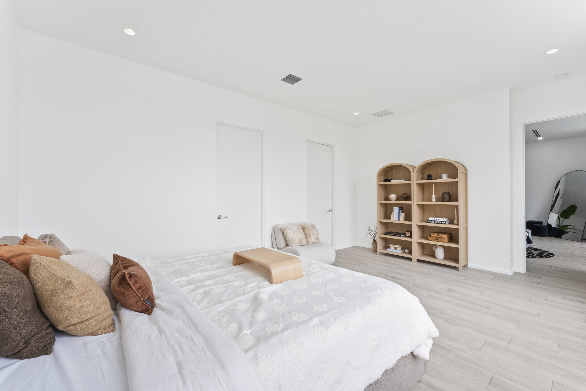 Guest Suite, Alternate View at Casa Aqua, 4232 E Tradewinds Ave, Lauderdale-by-the-Sea