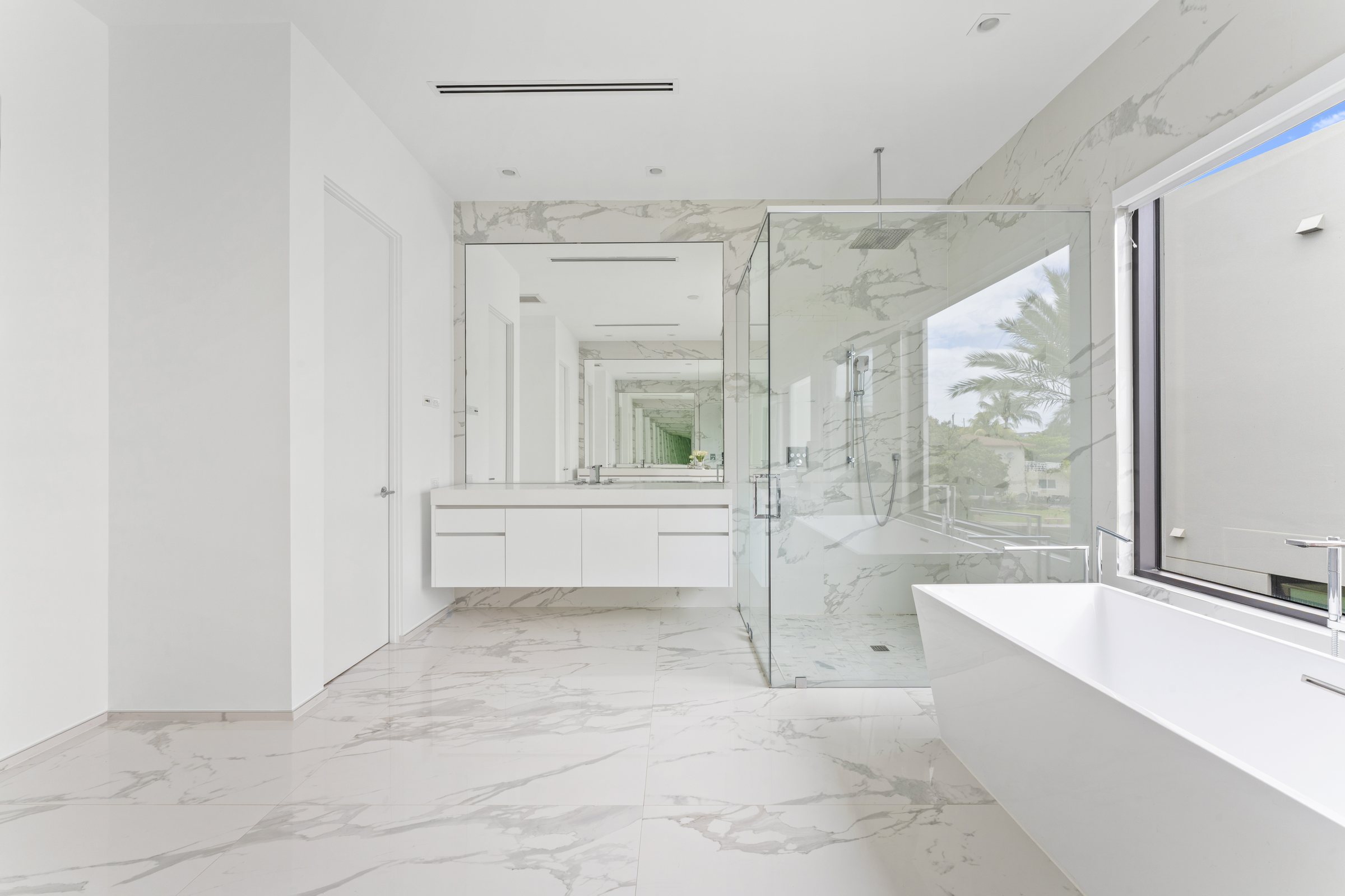 Primary Bath Soaking Tub at Casa Aqua, 4232 E Tradewinds Ave, Lauderdale-by-the-Sea