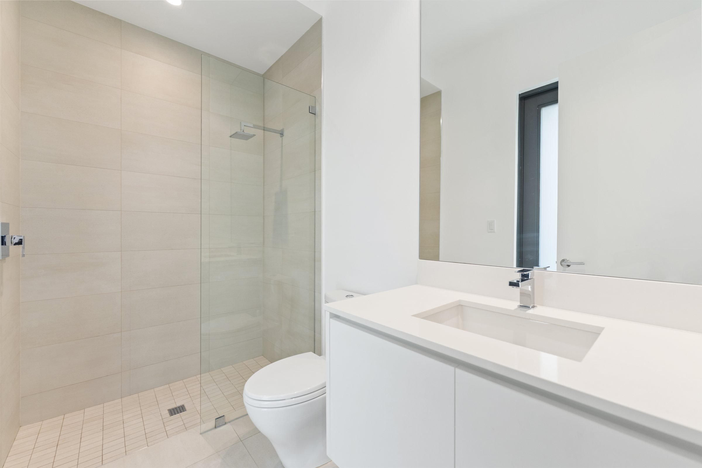 Additional Bath at Casa Aqua, 4232 E Tradewinds Ave, Lauderdale-by-the-Sea